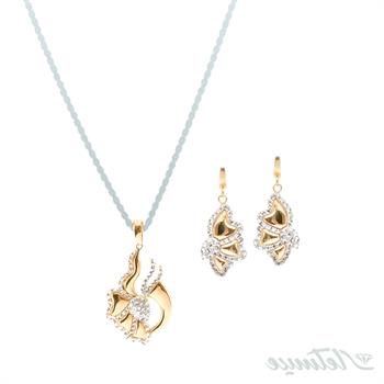 ست پلاک و گوشواره طلا پروانه تراش